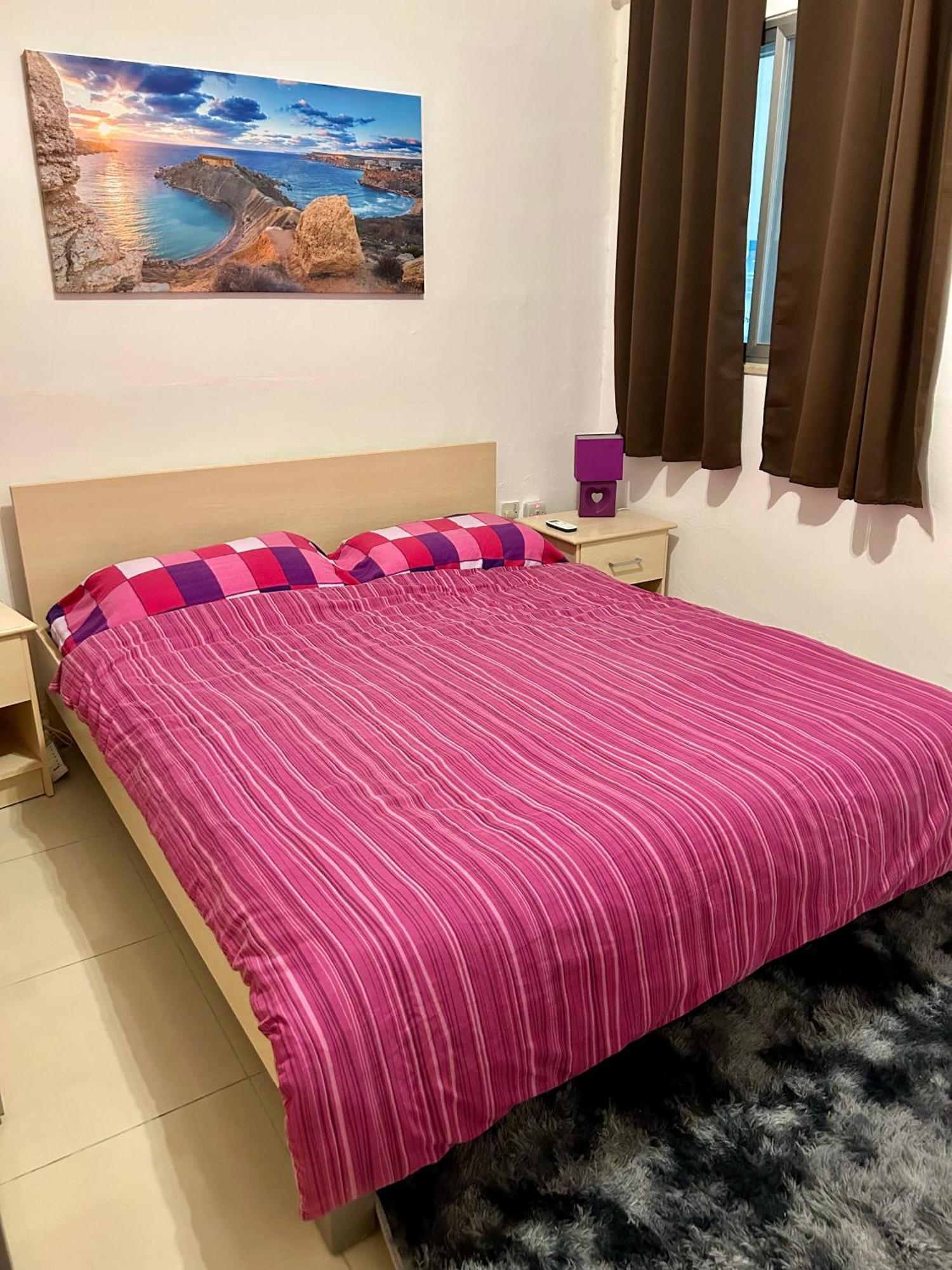 Beach Front 3-Bedroom Holiday Home Меллиеха Экстерьер фото